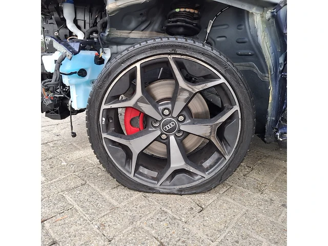 Schade auto, audi, a1 - afbeelding 24 van  37