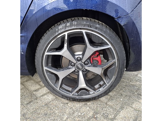 Schade auto, audi, a1 - afbeelding 28 van  37