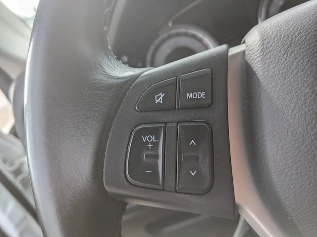 Schade-auto suzuki, vitara hybrid - afbeelding 6 van  45