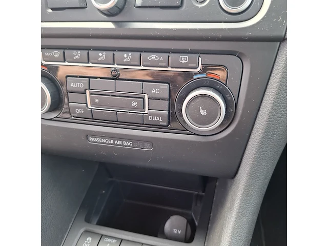 Schade auto, volkswagen, golf 2.0 gtd, bouwjaar 2011 - afbeelding 10 van  51