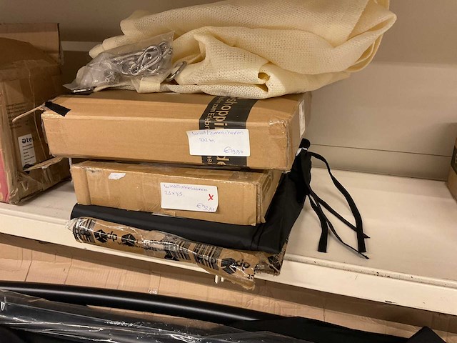 Schaduwdoek - afbeelding 1 van  2