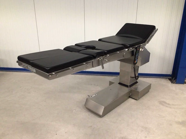 Schaerer axis 600 operatietafel - afbeelding 1 van  7