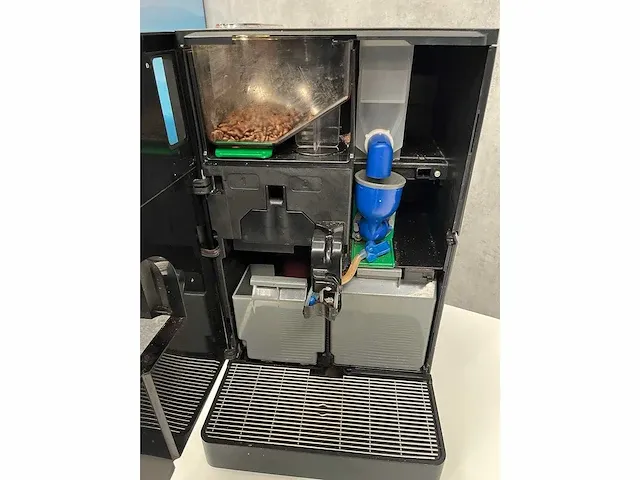 Schaerer coffee prime - koffiemachine met melkkoelkast - afbeelding 7 van  19