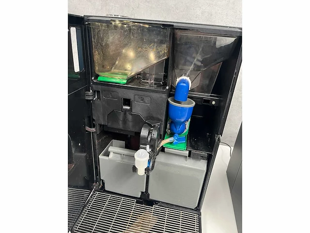 Schaerer coffee prime - koffiemachine met melkkoelkast - afbeelding 14 van  16