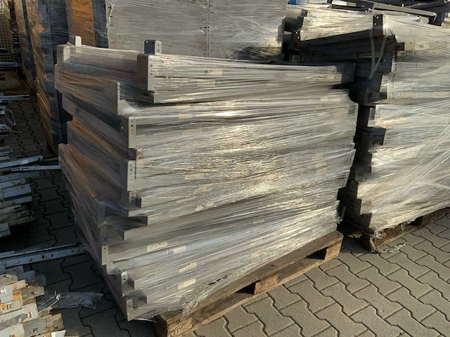 Schafer - grote partij legbordstelling ca. 300x1100 - afbeelding 3 van  16