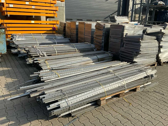 Schafer - grote partij legbordstelling ca. 300x1100 - afbeelding 9 van  16
