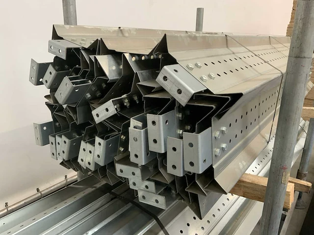 Schafer entresolvloer 2 verdiepingen van 32m2 - afbeelding 14 van  15