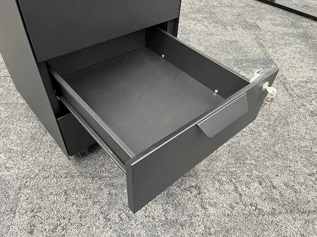 Schaffenburg/ interstuhl - ergonomische zit-sta werkplek 160x80 - afbeelding 19 van  22