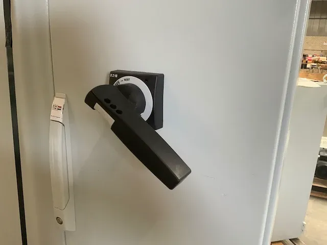 Schakelkast/controle kast - afbeelding 8 van  13
