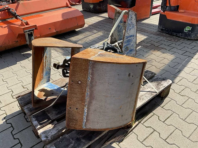 Schalengrijper - afbeelding 1 van  6