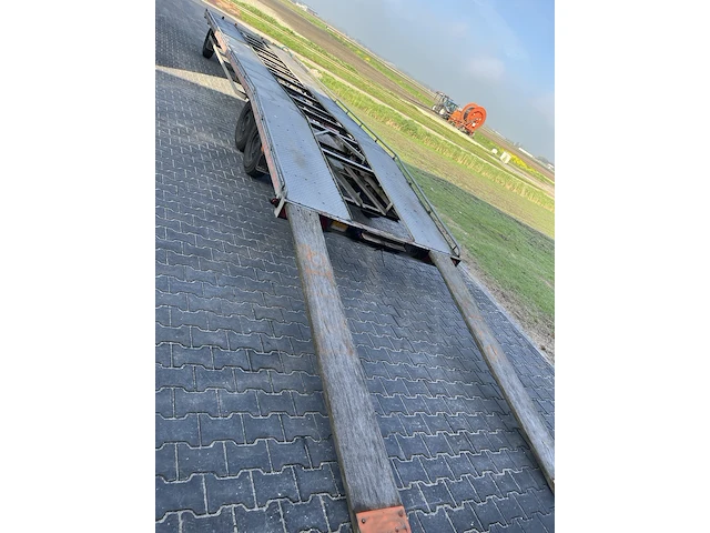 Schamelaanhanger, geremd, 3-assig witteveen, dr 3500 - afbeelding 14 van  17