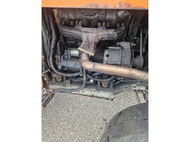 Schanzlin - 202 hydramotik - tweewielaangedreven landbouwtractor - afbeelding 3 van  12