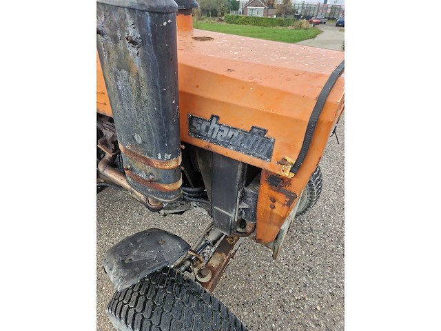 Schanzlin - 202 hydramotik - tweewielaangedreven landbouwtractor - afbeelding 8 van  12