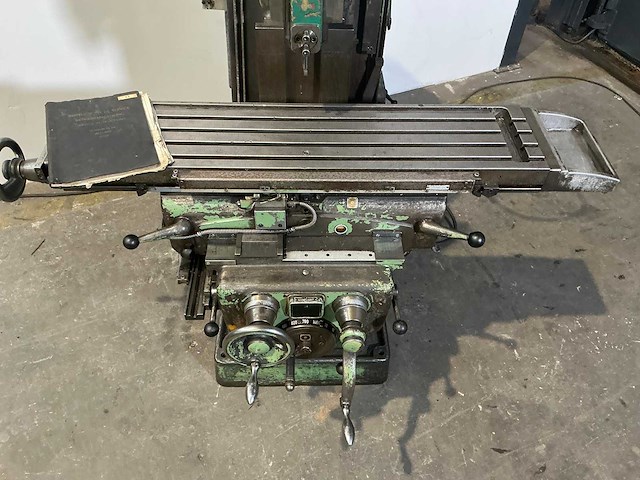 Schaublin - 53 - universal milling machine - afbeelding 16 van  16