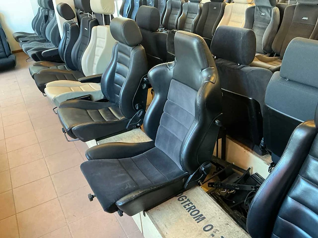 Scheel autostoelen (16x) - afbeelding 10 van  33