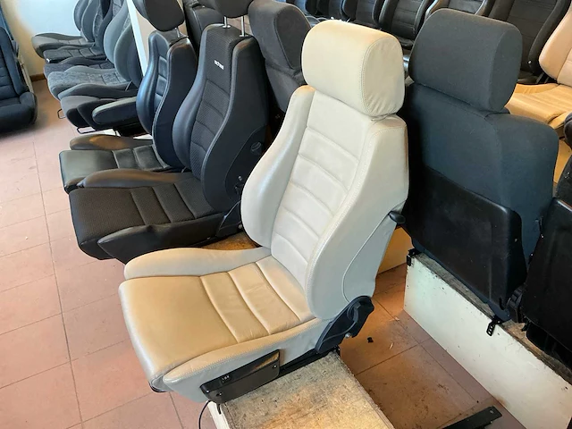 Scheel autostoelen (16x) - afbeelding 14 van  33