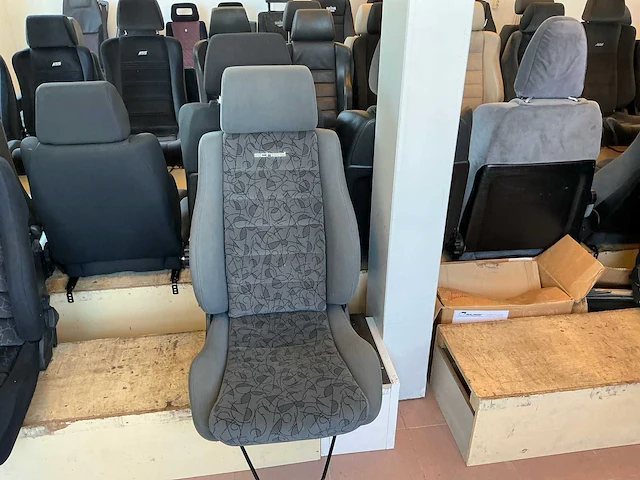 Scheel autostoelen (16x) - afbeelding 22 van  33