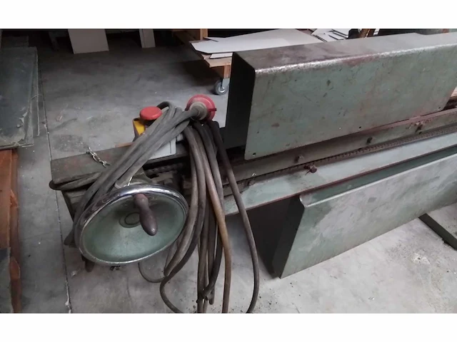 Scheer - fm 4-3100 k - fineerzaagmachine - afbeelding 7 van  9