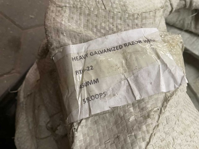 Scheermes prikkeldraad (20x) - afbeelding 3 van  3