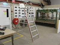 Scheidsrechtersstoel intertek royal turnier met zithoogte 185 cm. - afbeelding 1 van  2