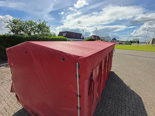 Schenk afzetcontainer met 3km 6" slangen - afbeelding 16 van  21