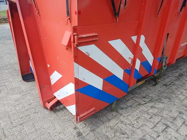 Schenk afzetcontainer met 3km 6" slangen - afbeelding 11 van  25