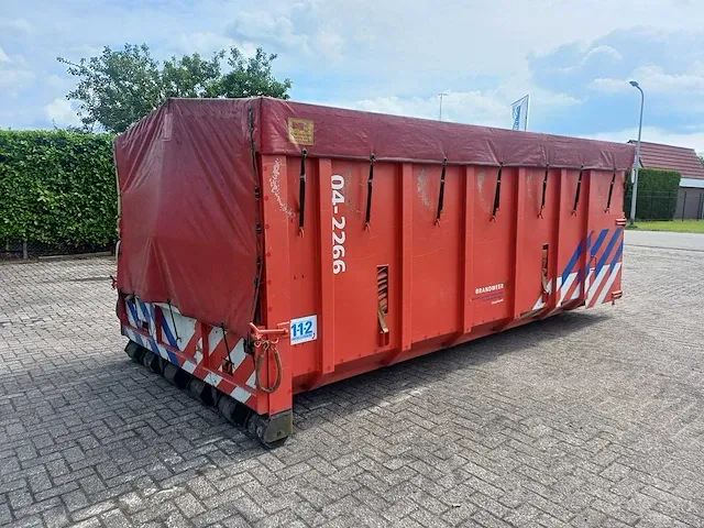 Schenk afzetcontainer met 3km 6" slangen - afbeelding 20 van  25