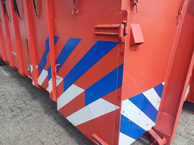 Schenk afzetcontainer met 3km 6" slangen - afbeelding 25 van  25