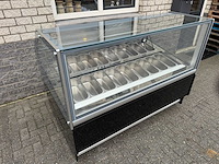 Schepijs - 18 baks - ijsvitrine - afbeelding 2 van  3