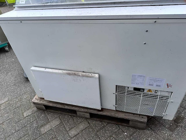 Schepijs vitrine - afbeelding 2 van  5
