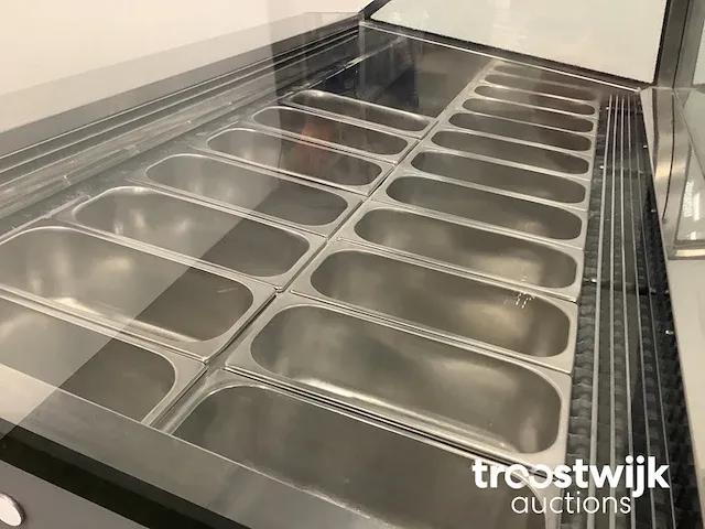 Schepijs vitrine - afbeelding 11 van  18