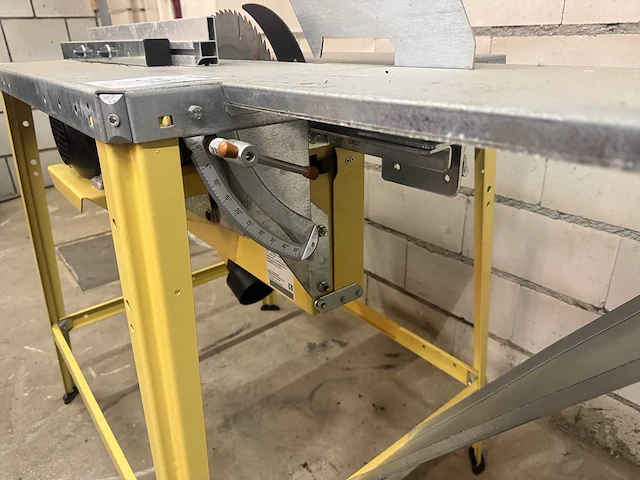 Scheppach - - tafelcirkelzaagmachine - afbeelding 2 van  4