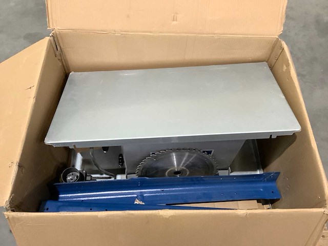 Scheppach ts310 afkortcirkelzaagmachine - afbeelding 2 van  7