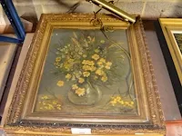 Schilderij vaas bloemen in vergulde kader met verlichting - afbeelding 1 van  6