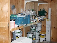 Schildersprodukten w.o. lakken, tex, tape, schuurpapier, rollers en kwasten. - afbeelding 2 van  7