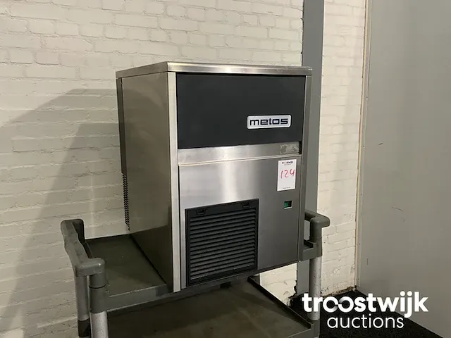 Schilferijsmachine - afbeelding 1 van  10