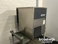 Schilferijsmachine - afbeelding 5 van  10
