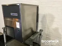 Schilferijsmachine - afbeelding 6 van  10