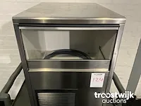Schilferijsmachine - afbeelding 8 van  10