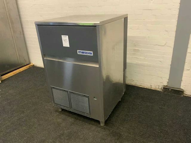 Schilferijsmachine - afbeelding 6 van  10