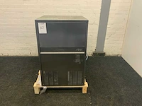 Schilferijsmachine - afbeelding 3 van  8