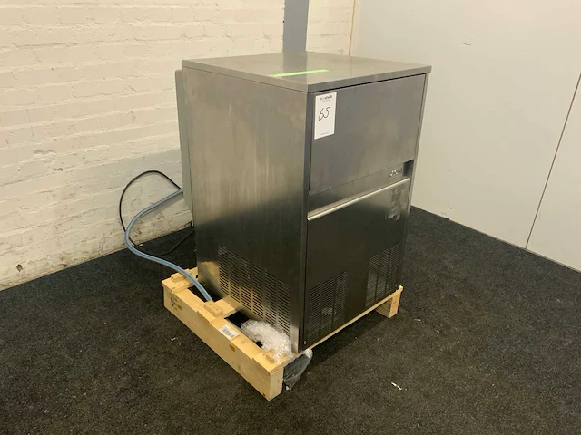Schilferijsmachine - afbeelding 4 van  8