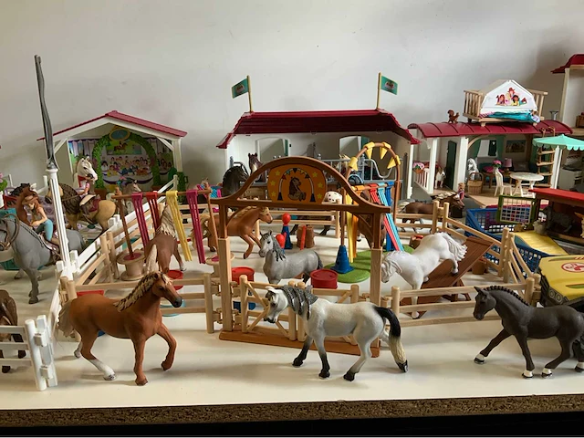 Schleich horse club inclusief paarden - afbeelding 15 van  17