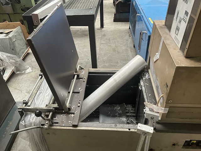 Schleicher intimus 444 papiershredder met balenpers - afbeelding 7 van  9