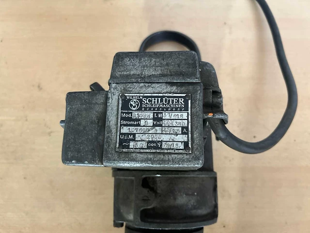 Schlüter - d109h - various grinding machine - afbeelding 3 van  4