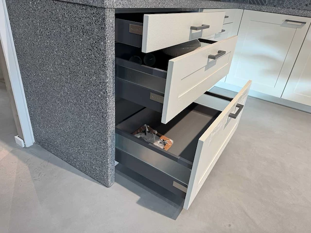 Schmidt - showroomkeuken - afbeelding 38 van  41