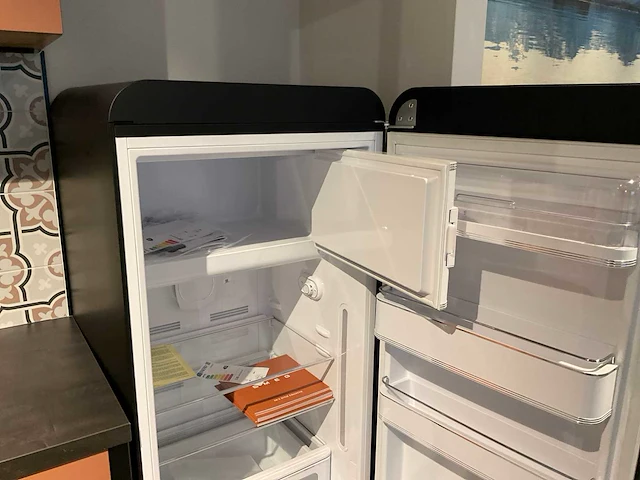 Schmidt evolution arcos rechtopgestelde showroomkeuken - afbeelding 29 van  36