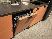 Schmidt evolution arcos rechtopgestelde showroomkeuken - afbeelding 30 van  36
