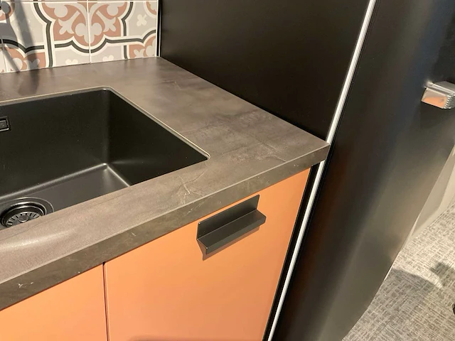 Schmidt evolution arcos rechtopgestelde showroomkeuken - afbeelding 32 van  36