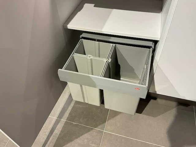 Schmidt evolution arcos supermat twin hoekopgestelde showroomkeuken - afbeelding 14 van  45